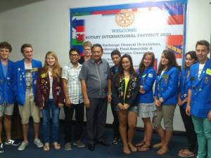 10373707_757123101012862_1369611360671164571_n